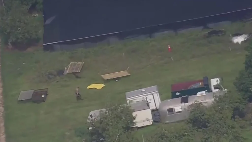 Death investigation underway after 2 bodies found in southwest Miami-Dade