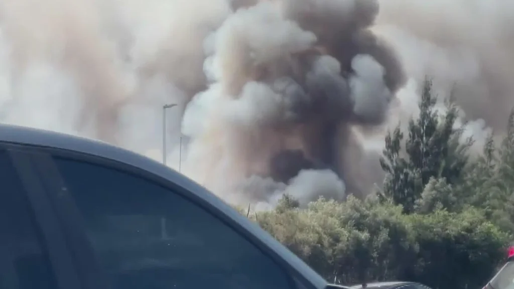 Wildfires continue to burn in South Florida