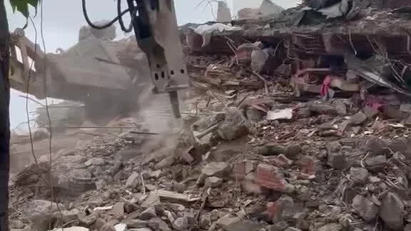 GEM volunteers show devastation in Caracas, Venezuela