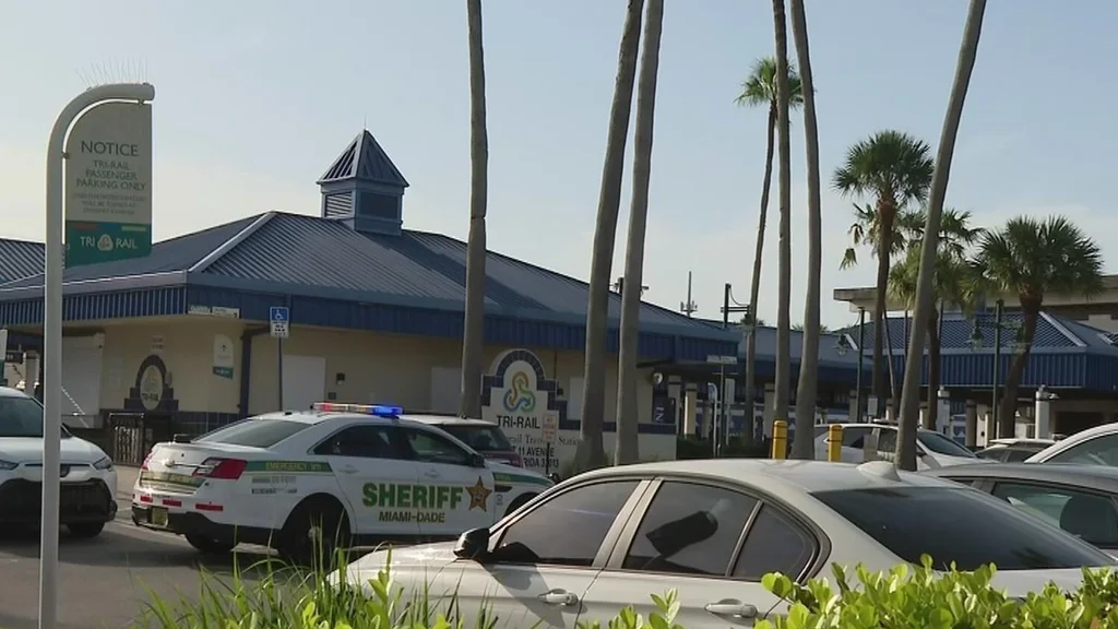 Woman in custody, man critical after Hialeah stabbing near Tri Rail station