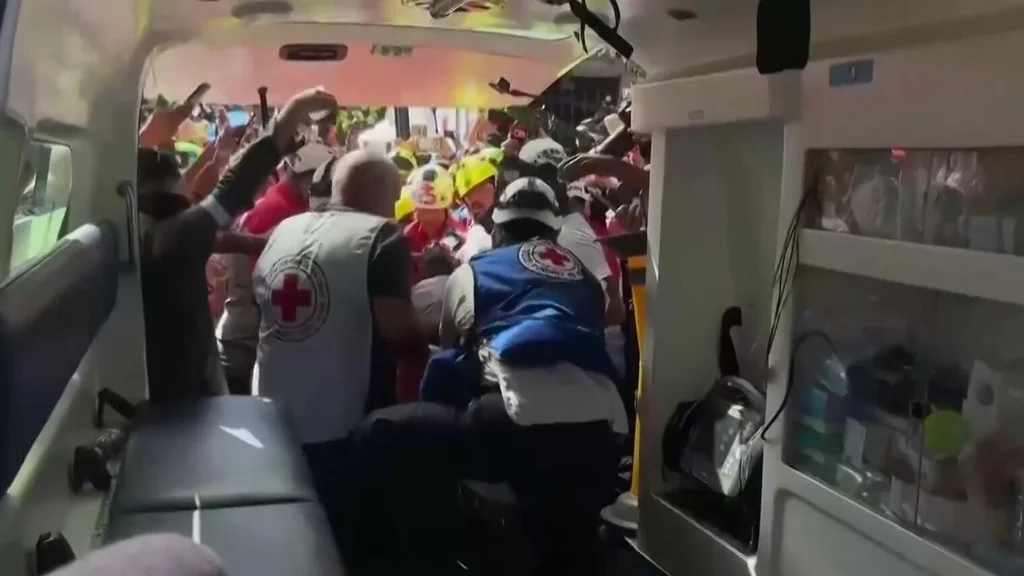 Plane touches down in South Florida from Venezuela amid deadly earthquakes