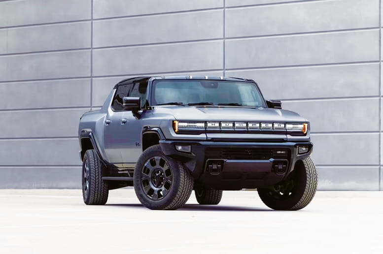 The new Hummer EV sidesteps like a crab