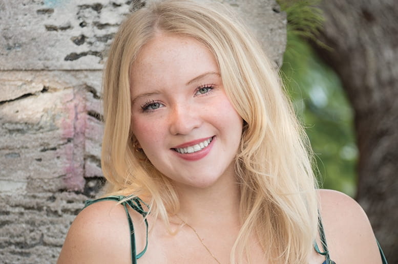 Positive people in Pinecrest : Madeline Hoel