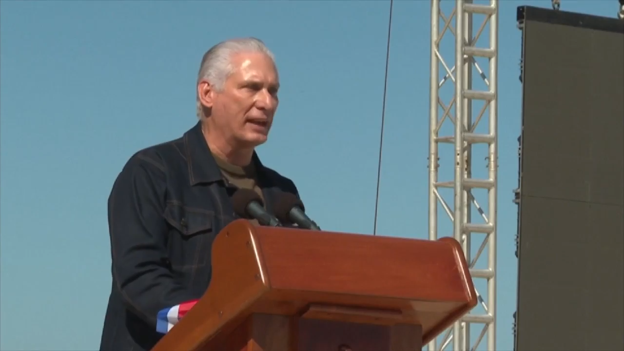 Cuba’s Communist Party approves emergency economic plan opening to private enterprise