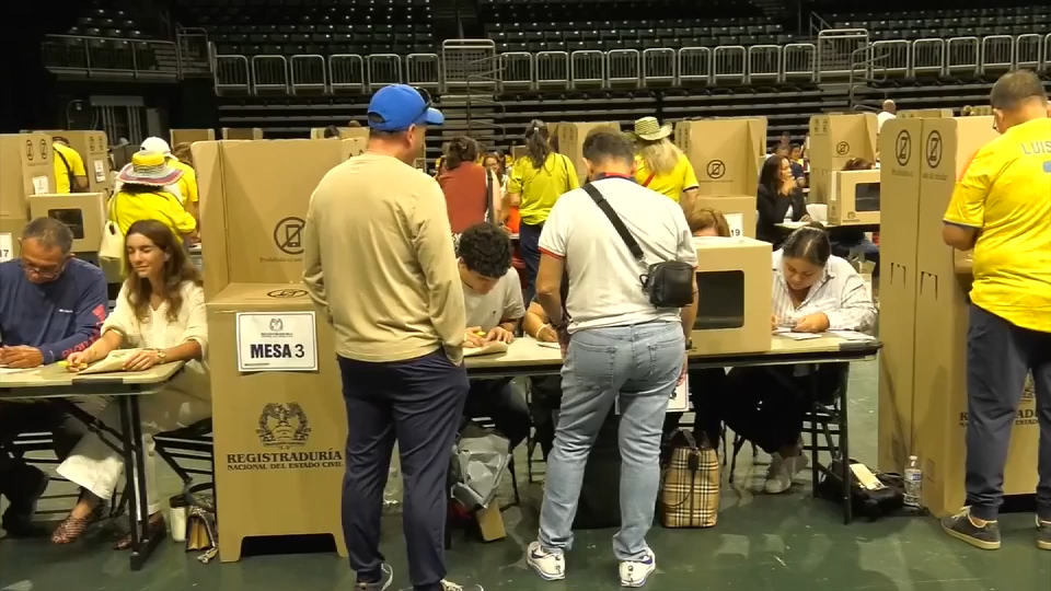 Colombian voters cast ballots for their next president in Coral Gables