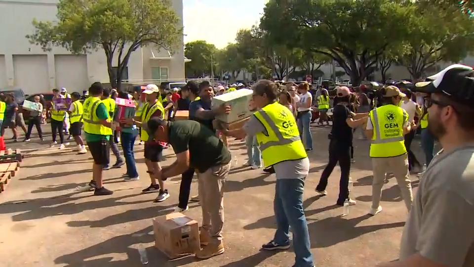 Volunteers in Doral unite to support relief efforts in Venezuela after deadly earthquakes