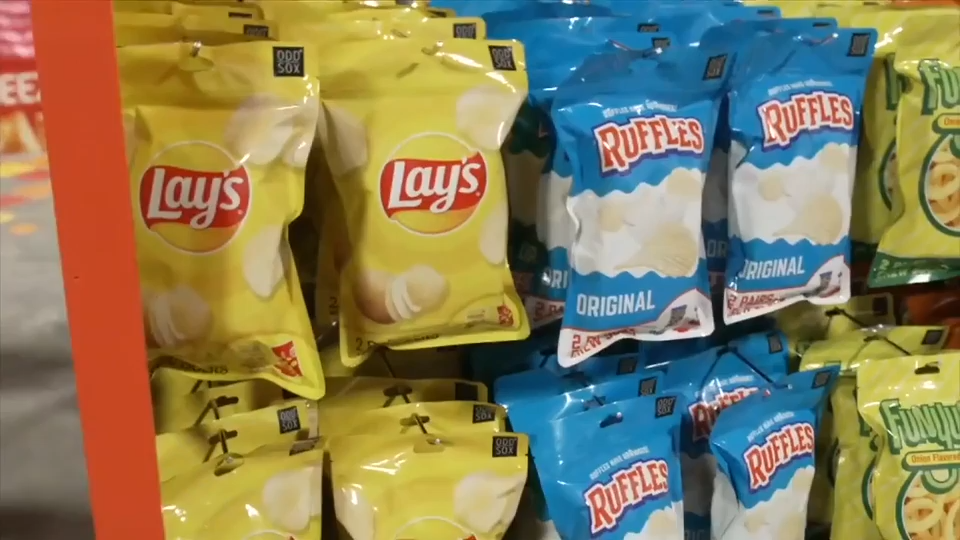Deco’s Alex Miranda finds out a new Wynwood pop-up grocery store is actually all socks