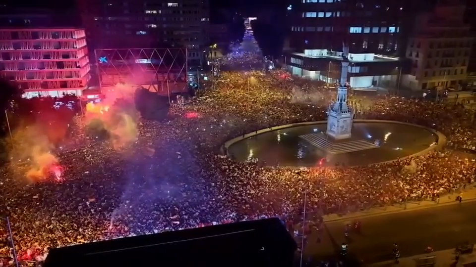 They sing, they stomp, they dance. World Cup fans from Argentina, Spain spent cash at the final