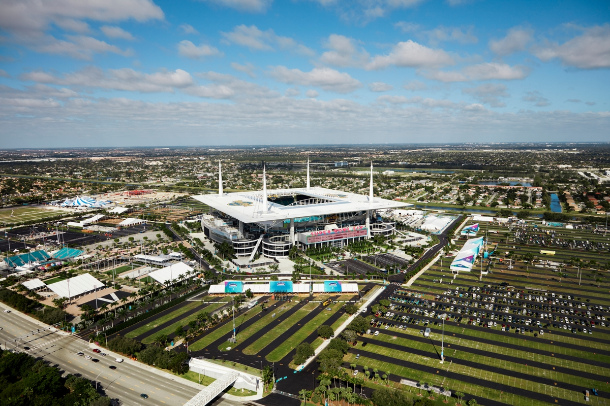 Miami welcomes World Cup fans with 107-degree heat index