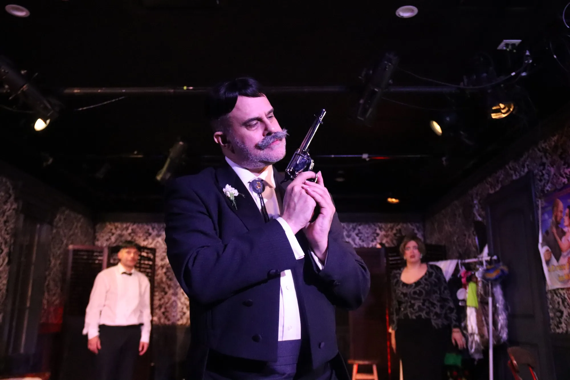 New Miami theater brings stage productions to an unlikely area