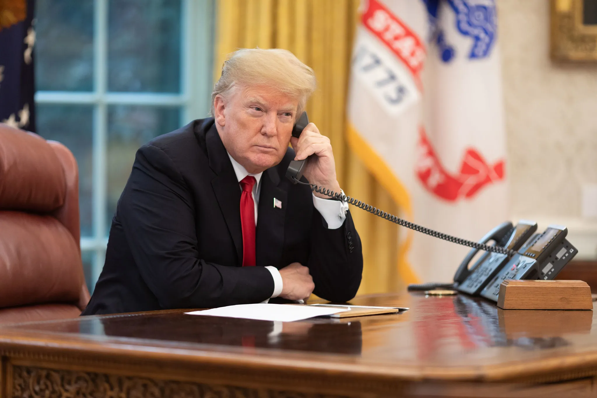 No, United isn’t letting travelers avoid Trump’s Palm Beach Airport