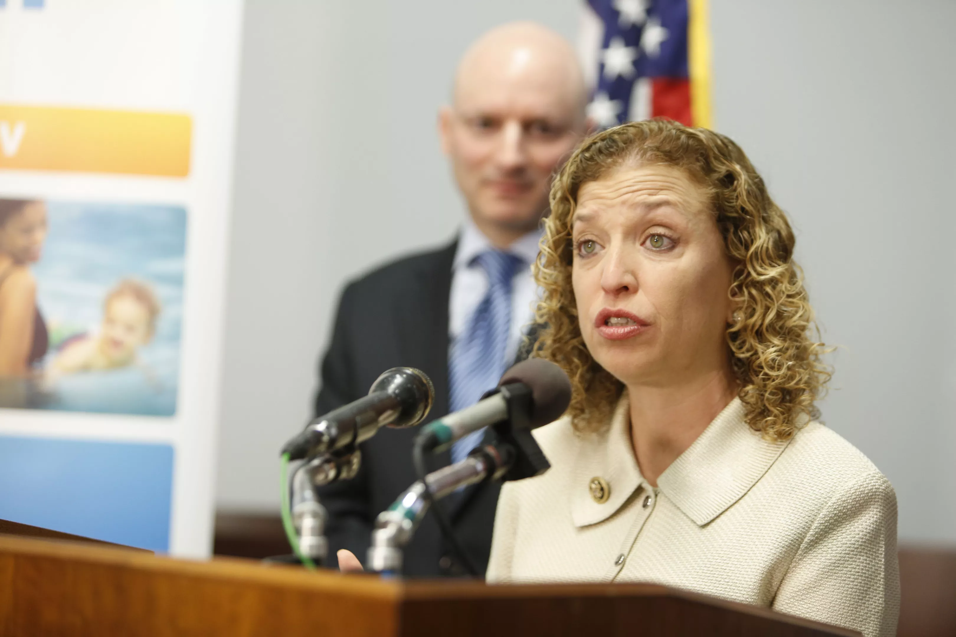 Broward Black Caucus calls out Wasserman Schultz for lying on campaign trail